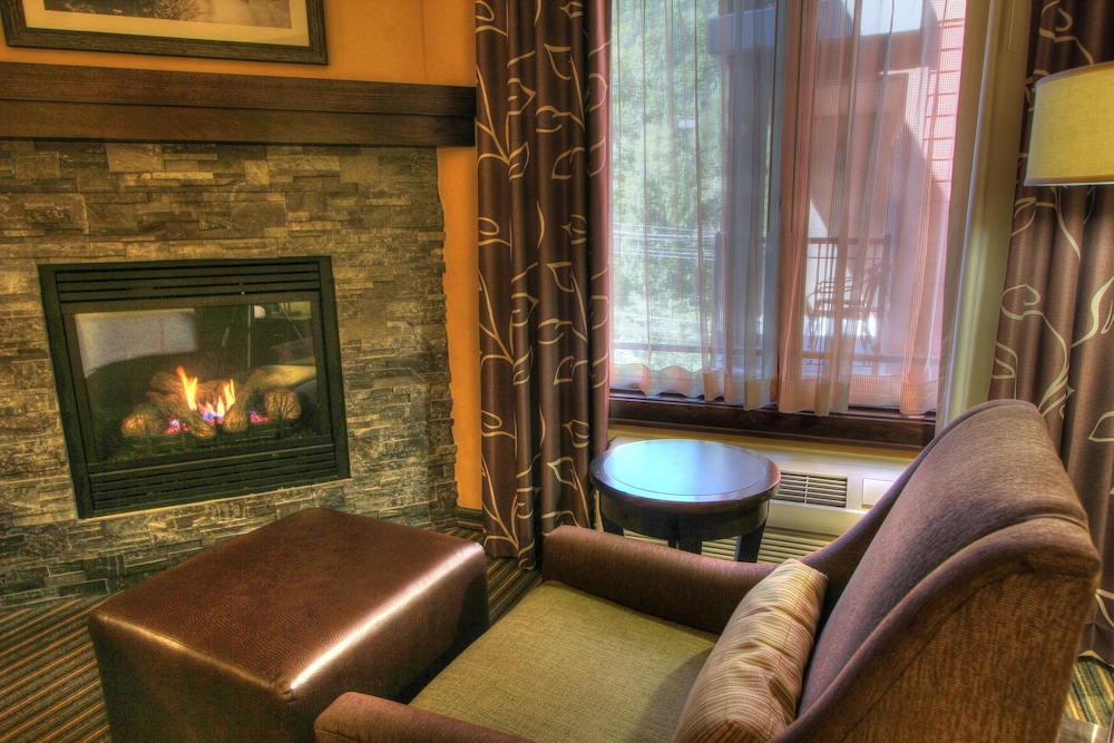 Hilton Garden Inn Gatlinburg In Gatlinburg Cheap Hotel Deals