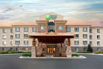 Holiday Inn Express Hotel & Suites Denver Airport