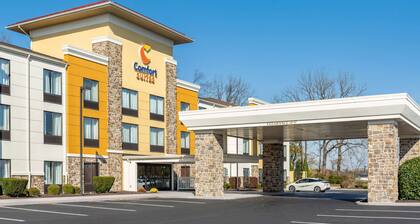 Comfort Suites Amish Country