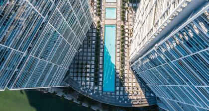 W Miami