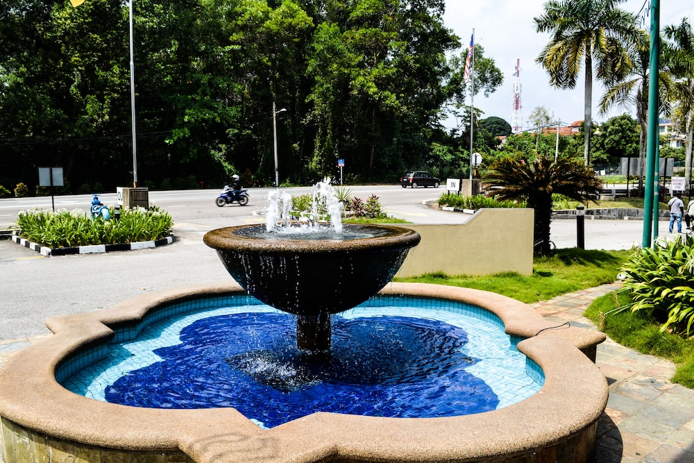 Fountain, Corus Paradise Resort Port Dickson