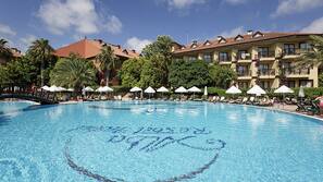 Indoor pool, 2 outdoor pools, pool umbrellas, pool loungers