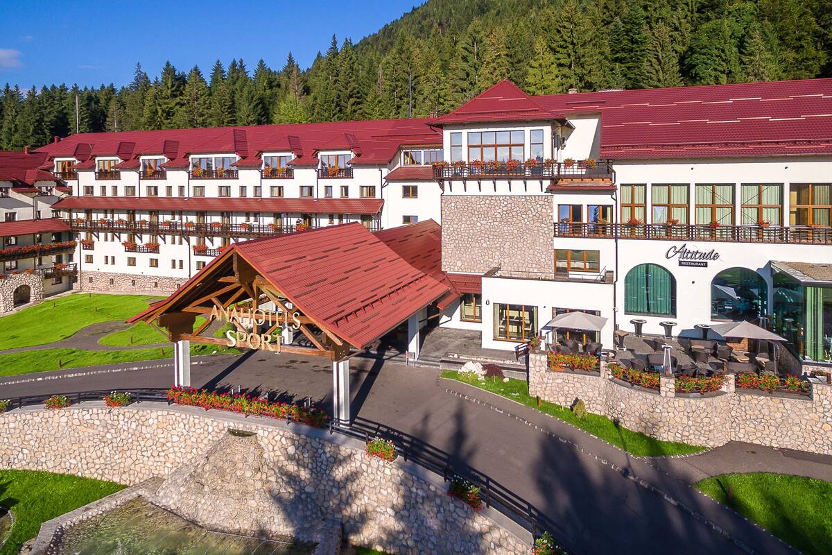 Ana Hotels Sport Poiana Brasov In Expedia