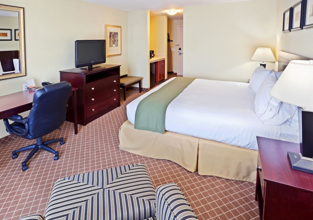 Holiday Inn Express Chehalis-Centralia, an IHG Hotel