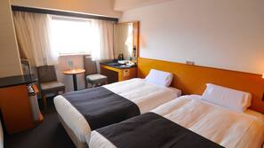 Desk, blackout drapes, iron/ironing board, free WiFi