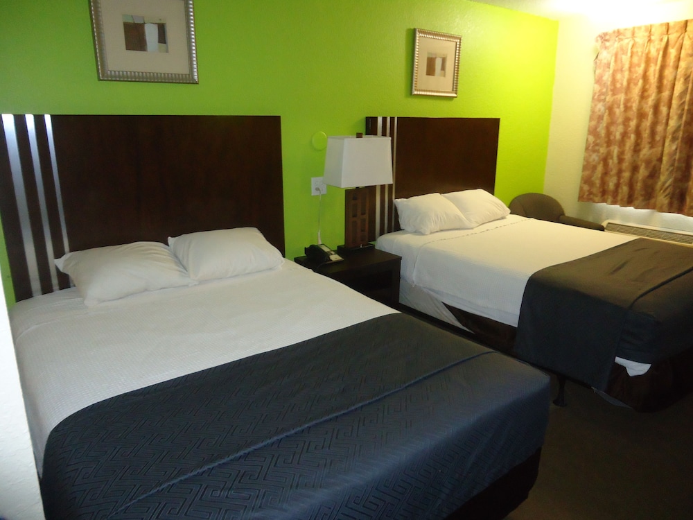 Flamingo Motel: NZ$132 Deals & Reviews (Okeechobee, USA) | Wotif