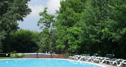 Cascina Scova Resort