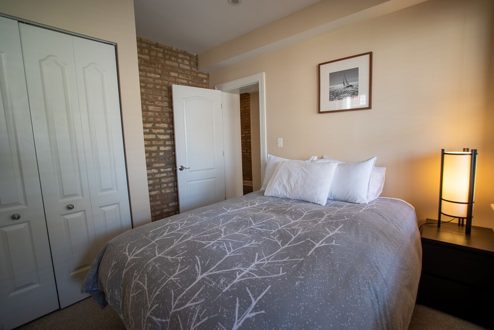 Roscoe Village Guesthouse 2019 Room Prices 250, Deals & Reviews Expedia