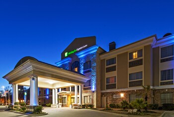 Holiday Inn Express and Suites Henderson