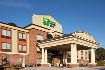Holiday Inn Express & Suites Salem