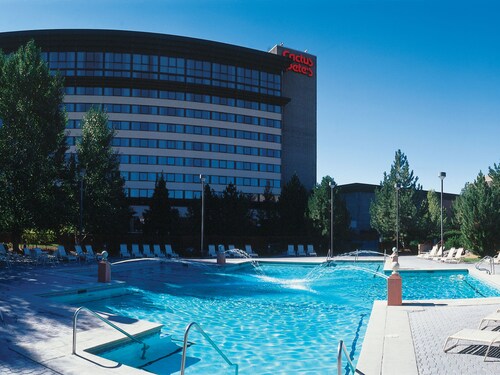 Jackpot Hotels Find Deals On In Orbitz Cactus Petes Resort Horseshu Hotel And