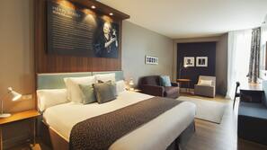 Free minibar items, in-room safe, individually decorated, desk