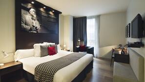 Free minibar items, in-room safe, individually decorated, desk