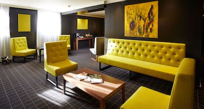 Atrium Hotel