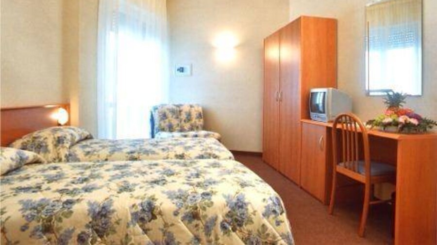 Hotel Engadina