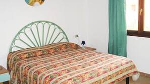 1 Schlafzimmer, Bügeleisen/Bügelbrett