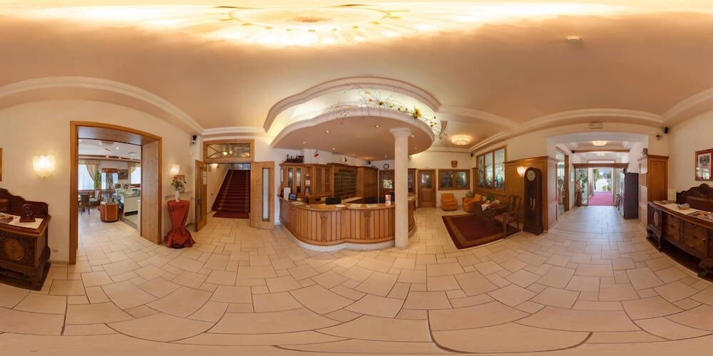 Hotel Union In Dobbiaco Cheap Hotel Deals Rates Hotel