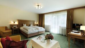 Pillowtop-Betten, Zimmersafe, Verdunkelungsvorhänge