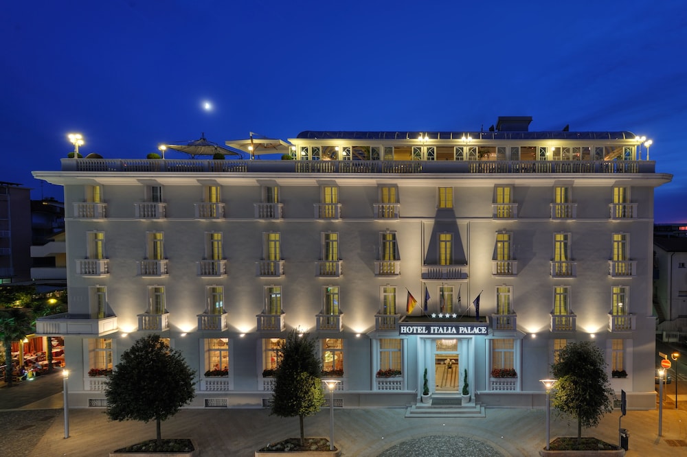 Hotel Italia Palace in Lignano Sabbiadoro, Italy
