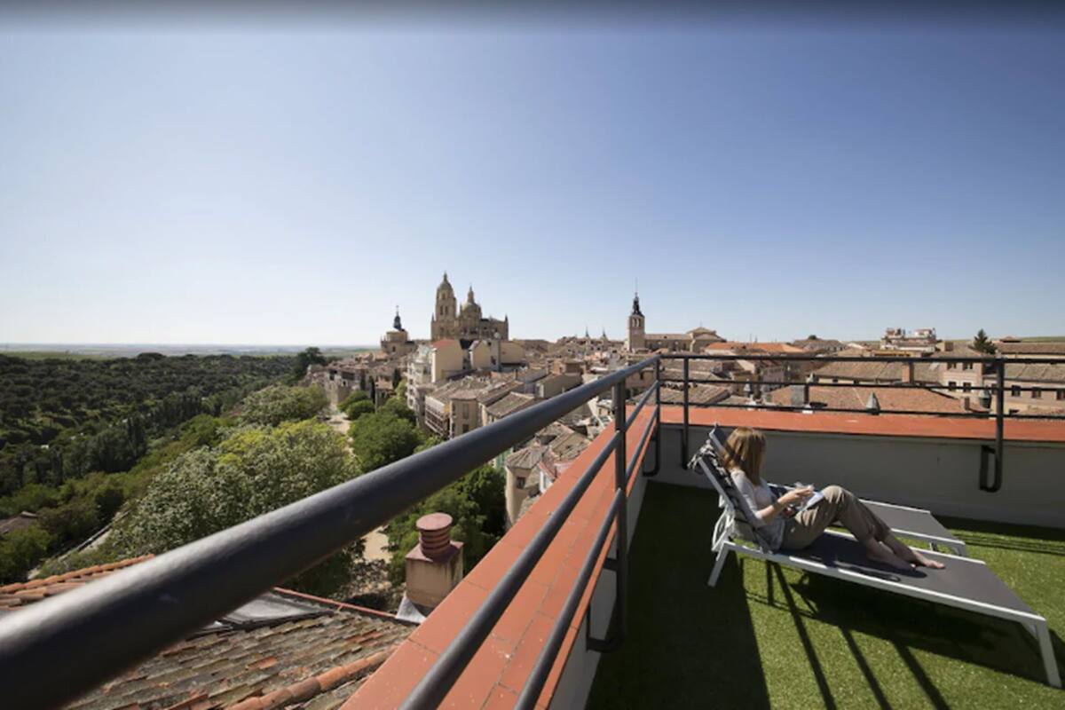 ホテル レアル セゴビア 口コミ 部屋写真 料金 お得情報 エクスペディア