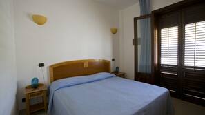 Lenzuola Frette, materassi a doppio strato, minibar