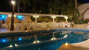 Piscina all'aperto