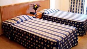 In-room safe, soundproofing, rollaway beds