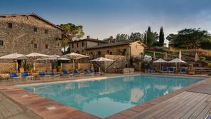 Piscina all'aperto