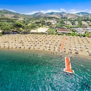 Izmir Beach Hotels Oceanfront From 40 Travelocity Hanedan Beach Hotel
