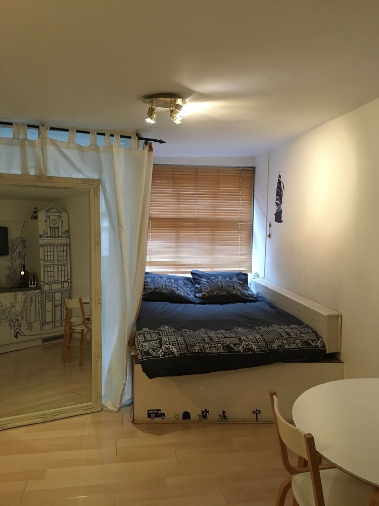 Nemo Apartments Guest House Amsterdam 2019 Hotel Prices Exterior Detail
