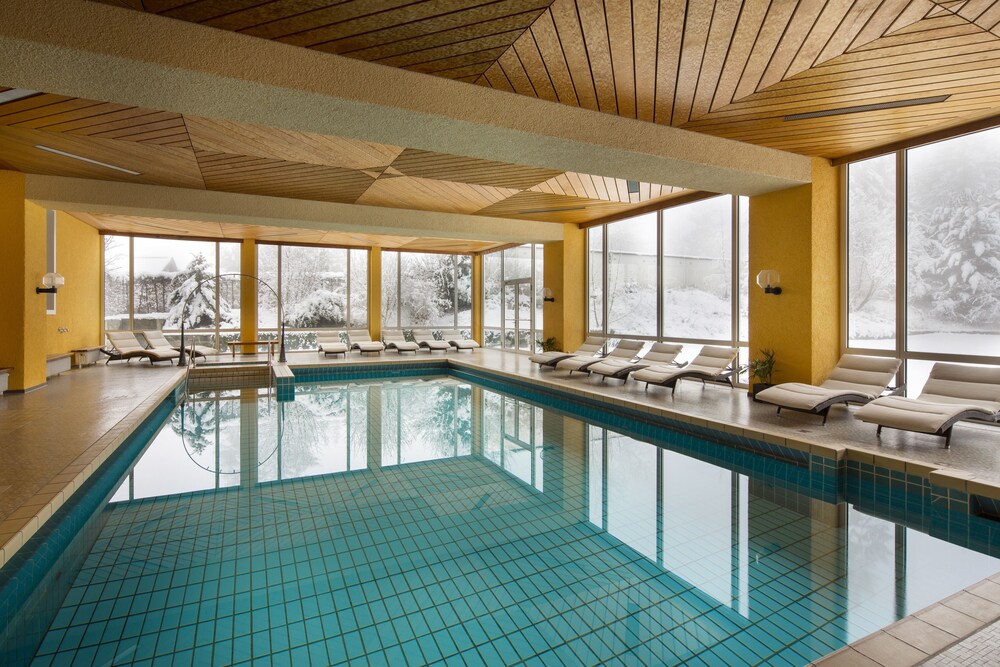 Neues schwimmbad in euskirchen