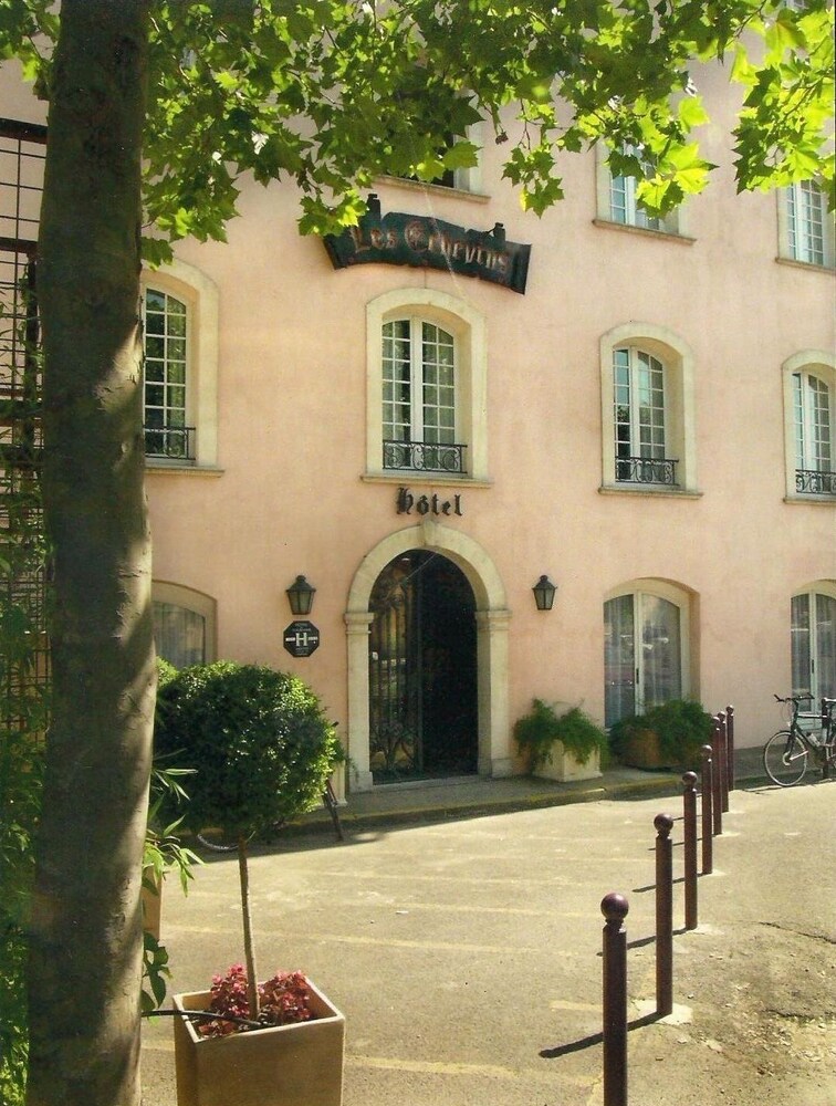 Les Echevins in Tarascon, France
