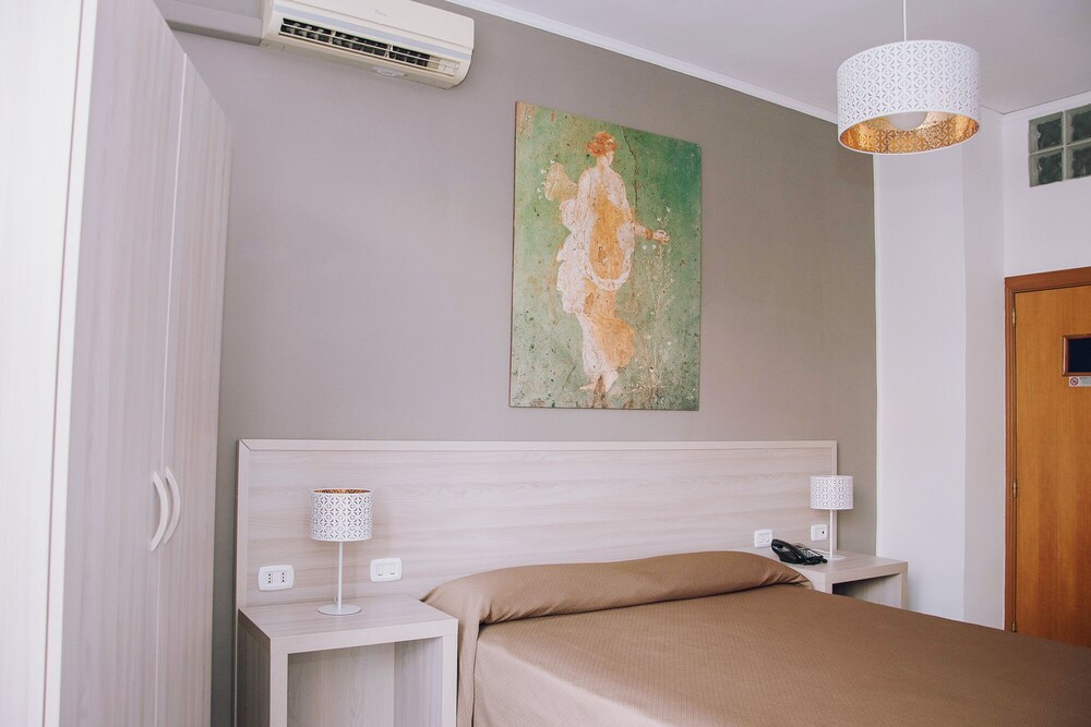 Hotel Piccolo Sogno in Pompei Best Rates & Deals on Orbitz