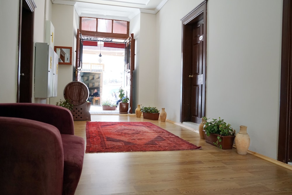 Photo - Blue Sea Garden