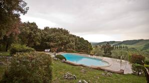 2 piscinas al aire libre