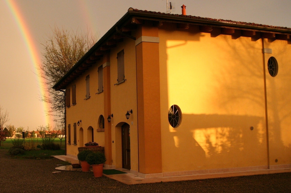 Agriturismo Cà Nuova in Minerbio, Italy