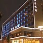 Huguang Hotel in Hangzhou, China