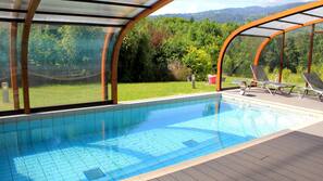 Piscine couverte