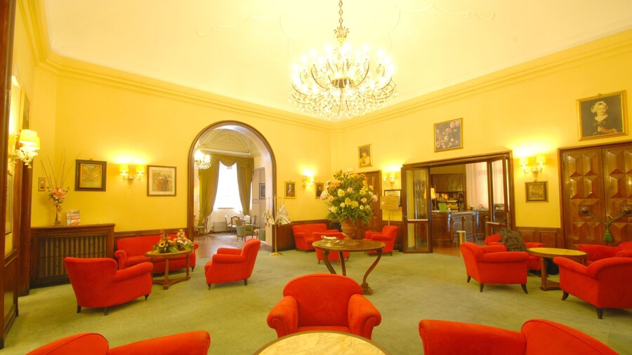 Hotel Palace