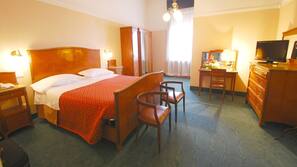 In-room safe, desk, free cribs/infant beds, free WiFi