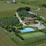 Umbria Hotel Wedding Venues Book A Hotel Room At One Of