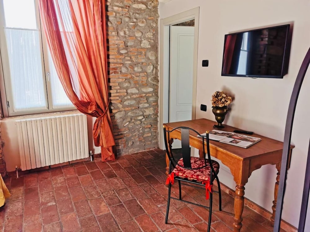 Photo - Angolo Del Poeta