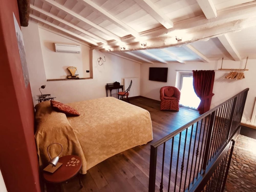 Photo - Angolo Del Poeta