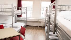 Bügeleisen/Bügelbrett, kostenpflichtige Babybetten, kostenloses WLAN