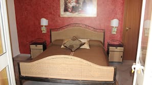Lenzuola Frette, copriletto in piuma, materassi Select Comfort