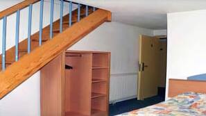 Matelas mémoire de forme, ameublement personnalisé, bureau