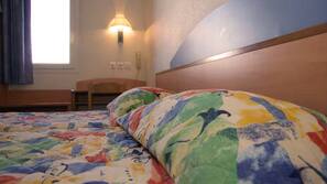 Matelas mémoire de forme, ameublement personnalisé, bureau