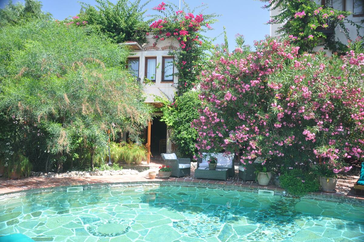 El Vino Hotel Suites Special Class In Bodrum Expedia