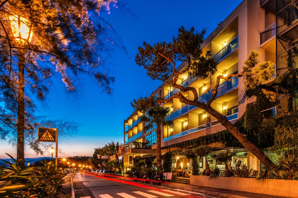 Hotel Miramare Trieste Italia Expediait