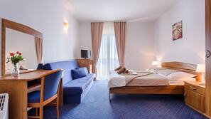 Minibar, in-room safe, desk